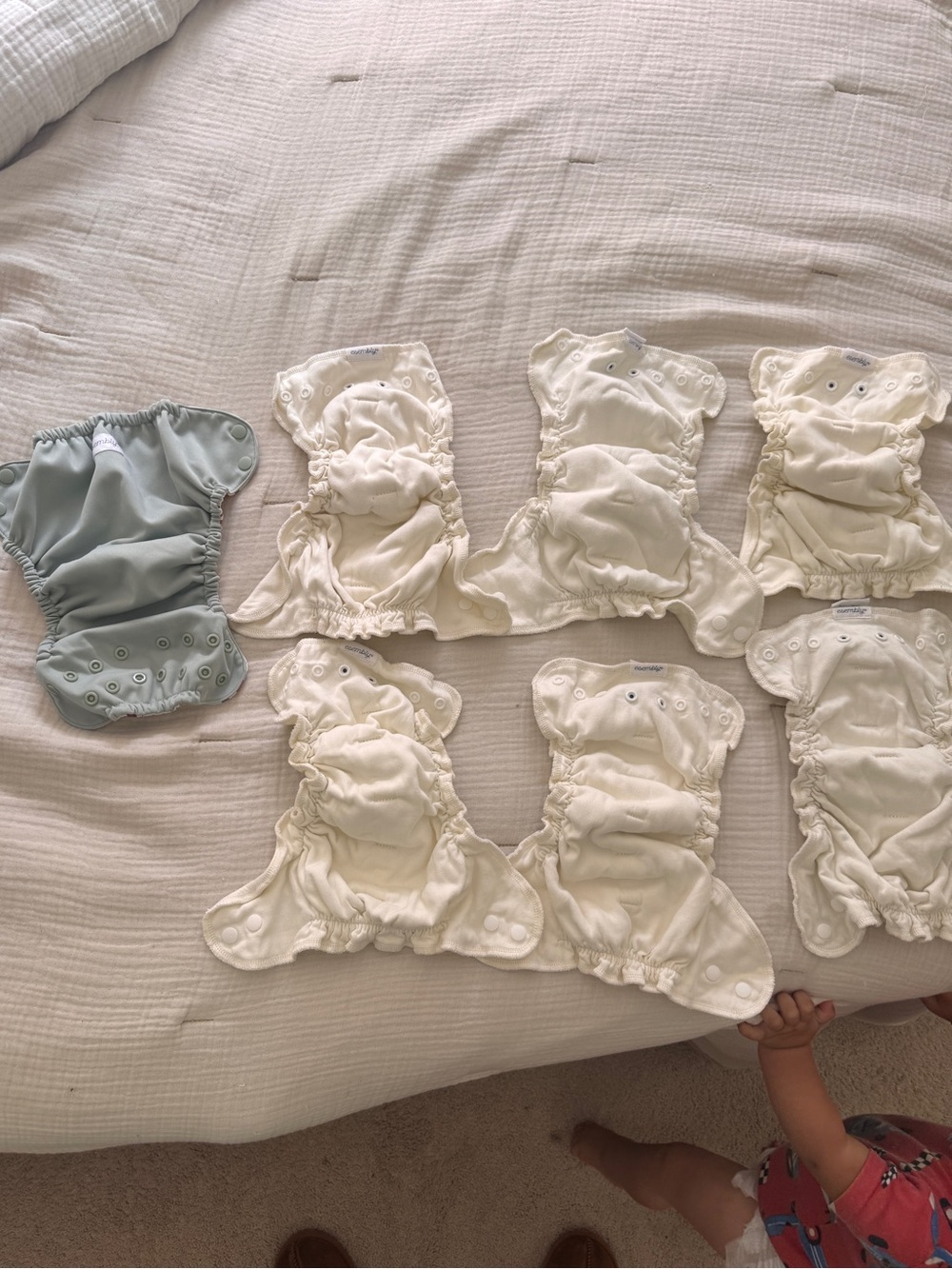 Esembly organic cotton size 1 diaper set brand new with cover 7 to 17 pounds